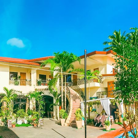 Ladolcevita Inland Resort Cabadbaran Bagian luar foto