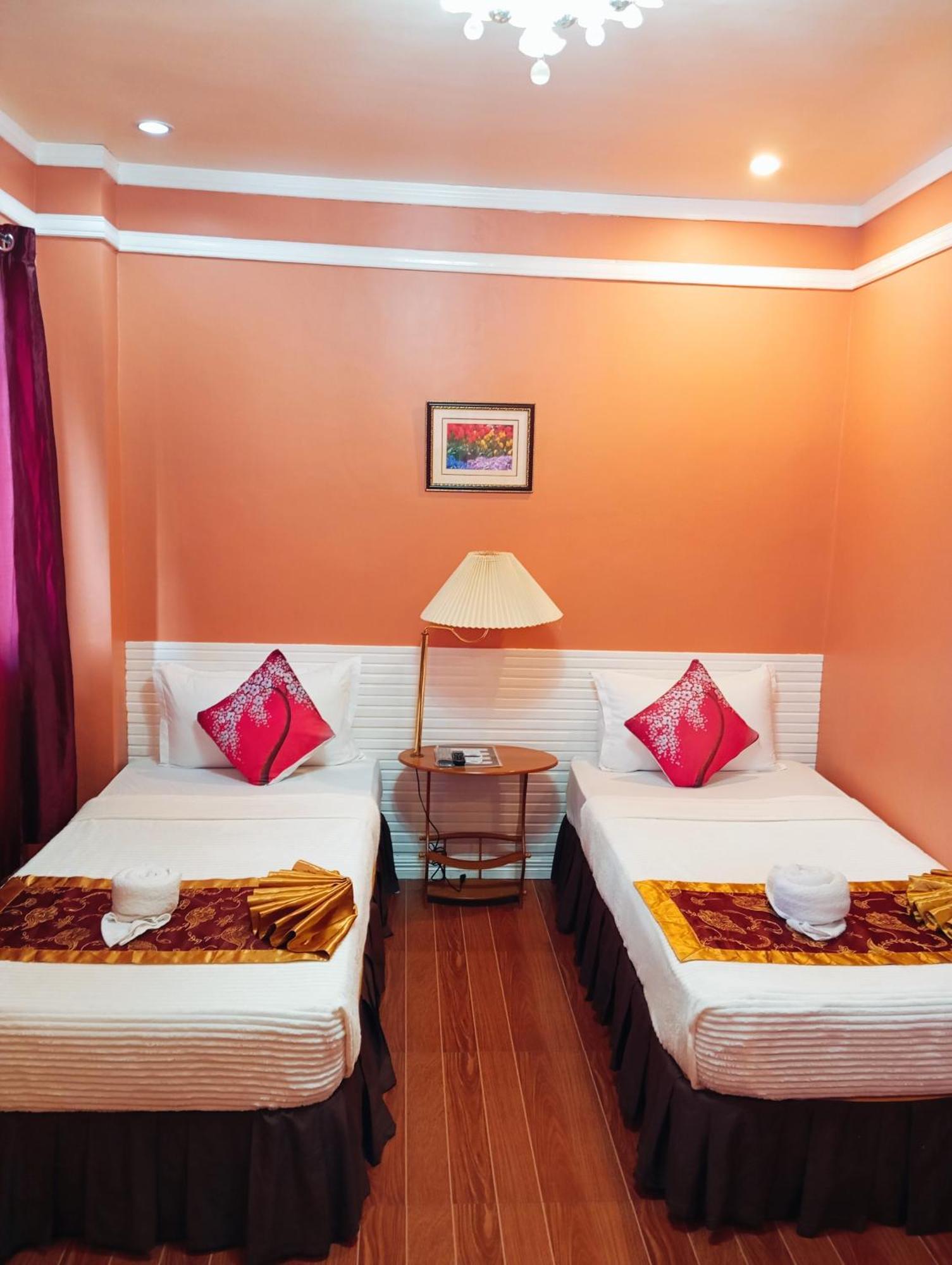 Ladolcevita Inland Resort Cabadbaran Bagian luar foto